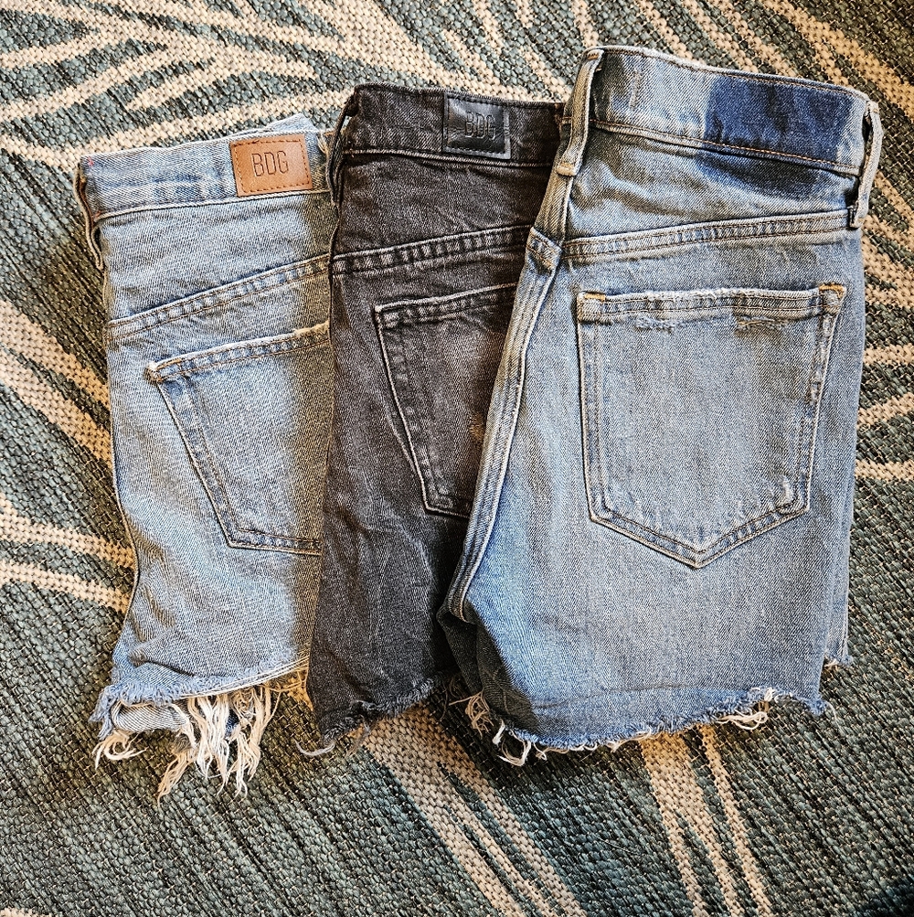 Denim Shorts Bundle! 🩵 SOLD